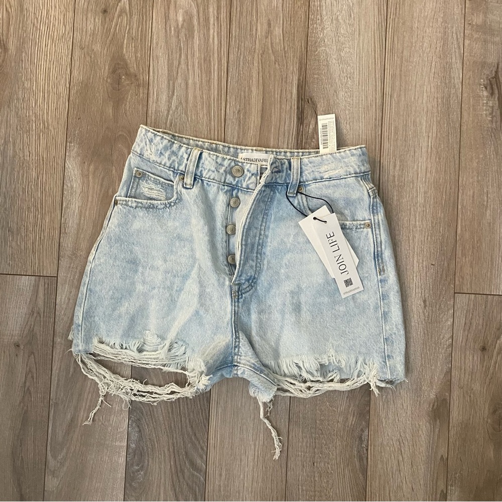 Stradivarius Denim Mom Shorts NWT